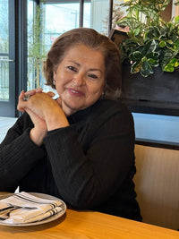 Lucia F